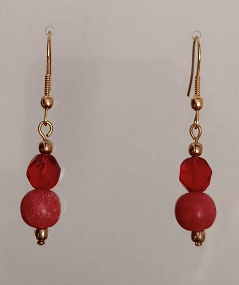 Brinco Cristais e Pedra Sabão Vermelho