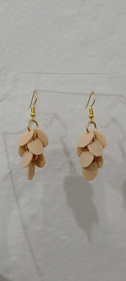 Brinco Lentilhas Areia