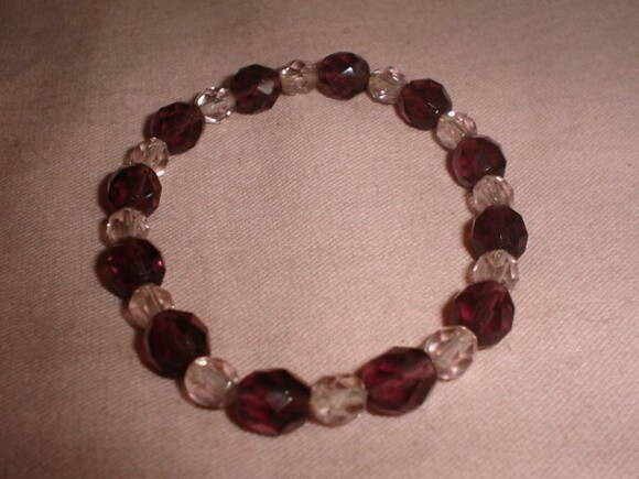 Pulseira em cristais tchecos lilás, uva