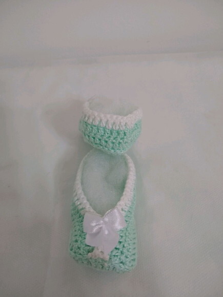 Sapatinho de bebê em crochê