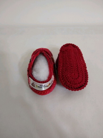 Sapatinho de bebê em crochê