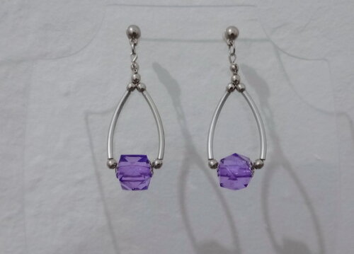 Brinco Acrílico Quadrado Roxo