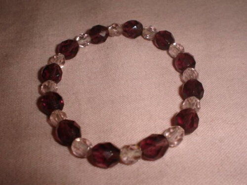 Pulseira em cristais tchecos lilás, uva