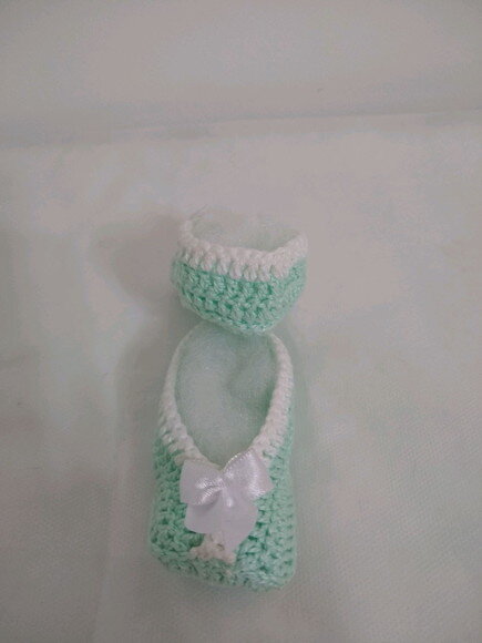 Sapatinho de bebê em crochê
