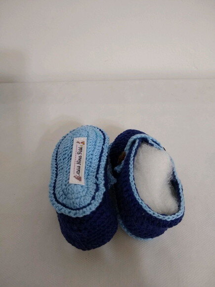 Sapatinho de bebê em crochê