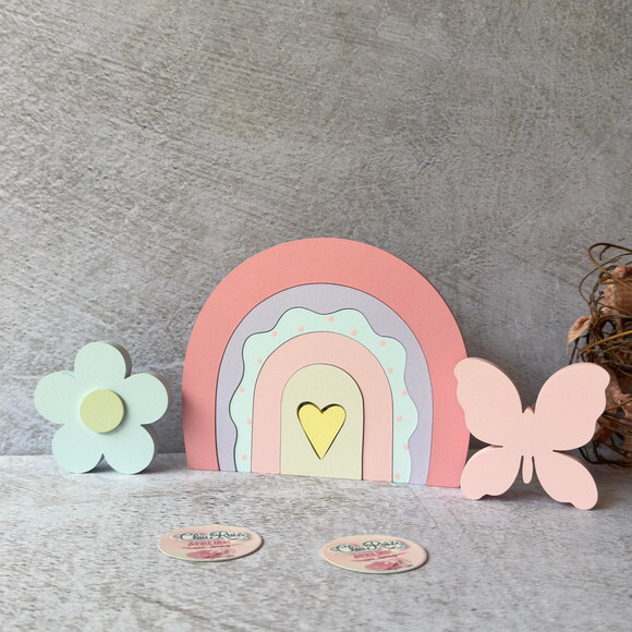 Arco Íris de Mesa Boho + Flor + Borboleta - Decoração Bebê