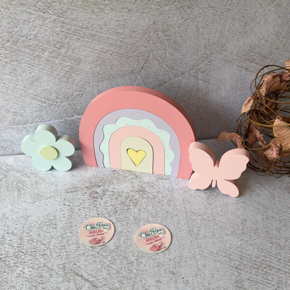 Arco Íris de Mesa Boho + Flor + Borboleta - Decoração Bebê