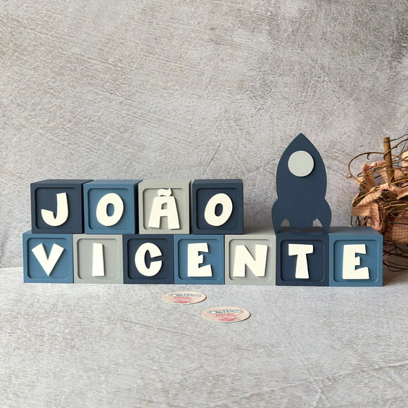Astronauta- Cubos 6x6cm + Foguete Decoração Bebê
