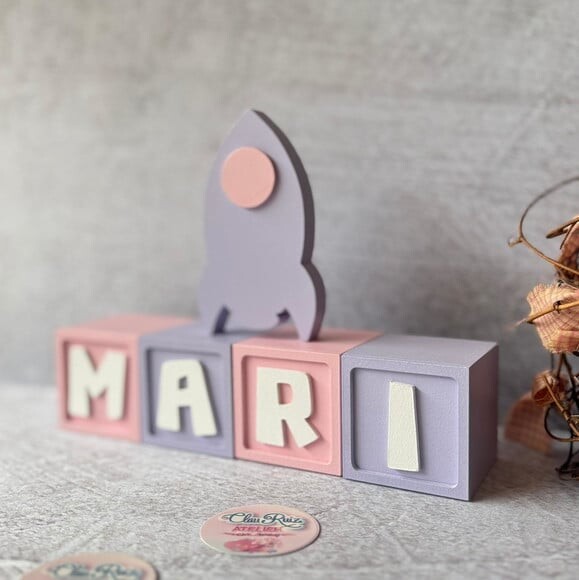 Astronauta- Cubos 6x6cm + Foguete Decoração Bebê