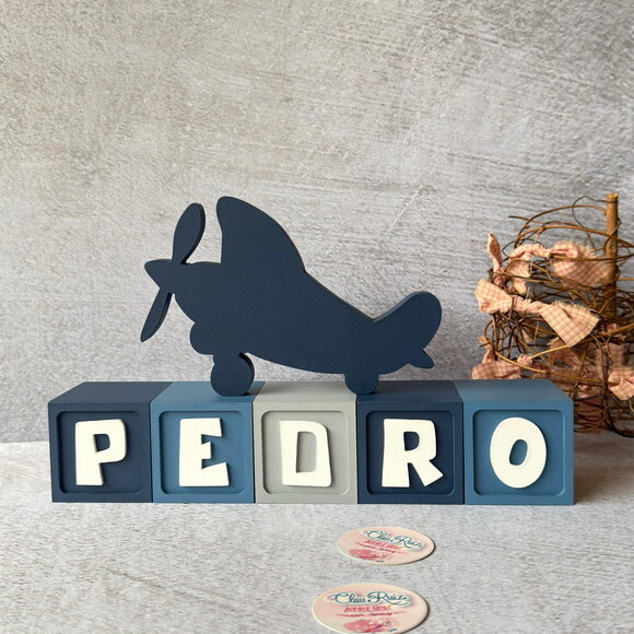 Aviãozinho + Cubos 6x6cm Ts Decoração Bebê