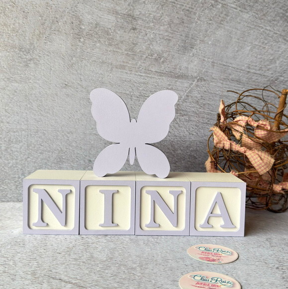 Borboletinha + Cubos 6x6cm Decoração Bebê