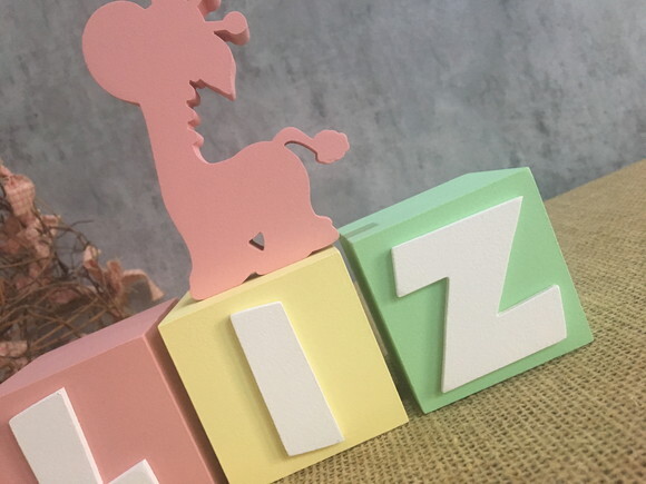 CANDY COLORS TS 6x6cm + Girafinha