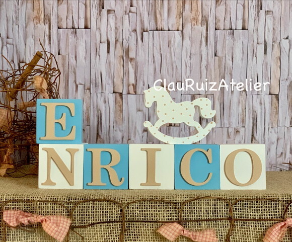 Cavalinho - Decoração Bebê - Cubos 6x6cm + Cavalinho