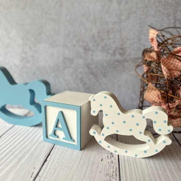 Cavalinho de Balanço + Cubos 6x6cm Ts Decoração Bebê