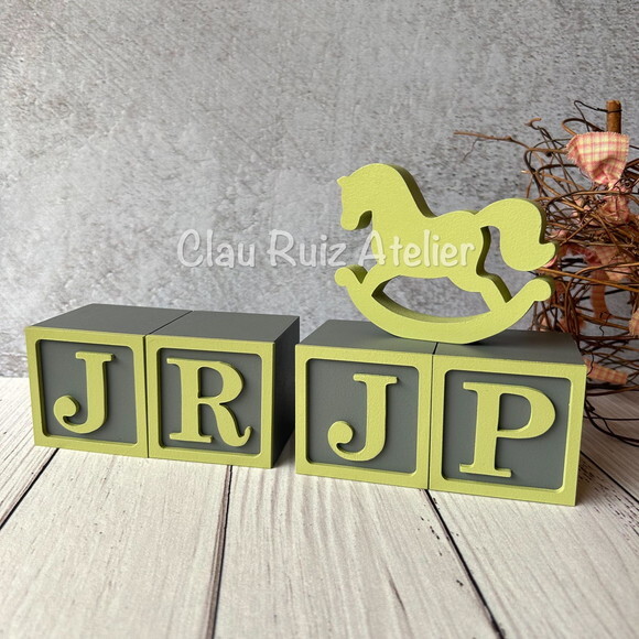Cavalinho de Balanço + Cubos 6x6cm Ts Decoração Bebê