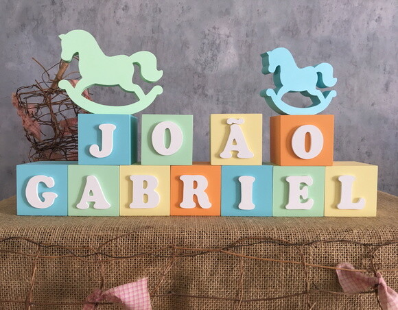 Cubos 6x6cm + Cavalinhos