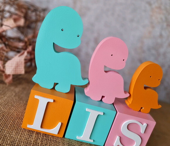 Cubos 6x6cm + Trio de Dinossauro