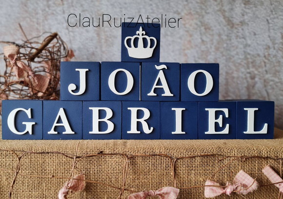 Cubos com Coroa 6x6cm