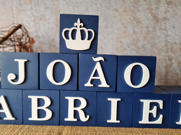 Cubos com Coroa 6x6cm