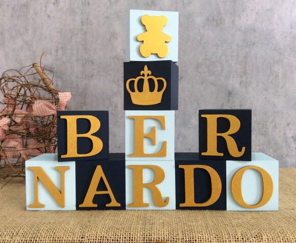 Cubos Decorativos 6x6cm + Urso e Coroa