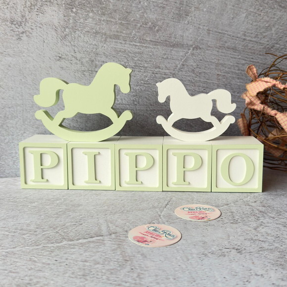 Cubos Ts 6x6 cm + Dupla de Cavalinhos Decoração Bebê