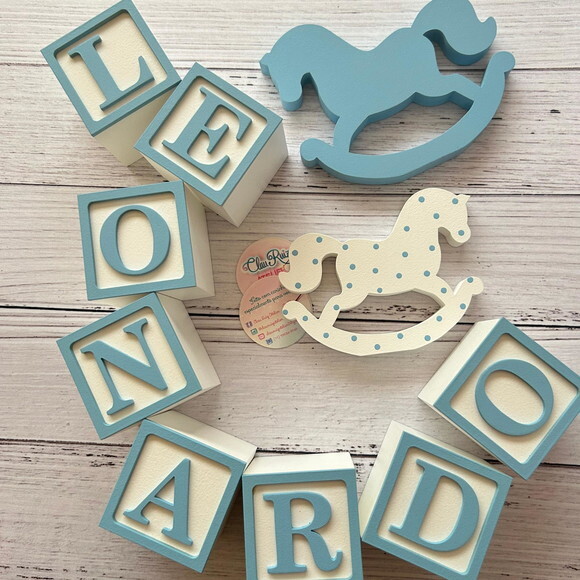 Decoração Bebê - Cubos 6x6cm + Cavalinho de Balaço