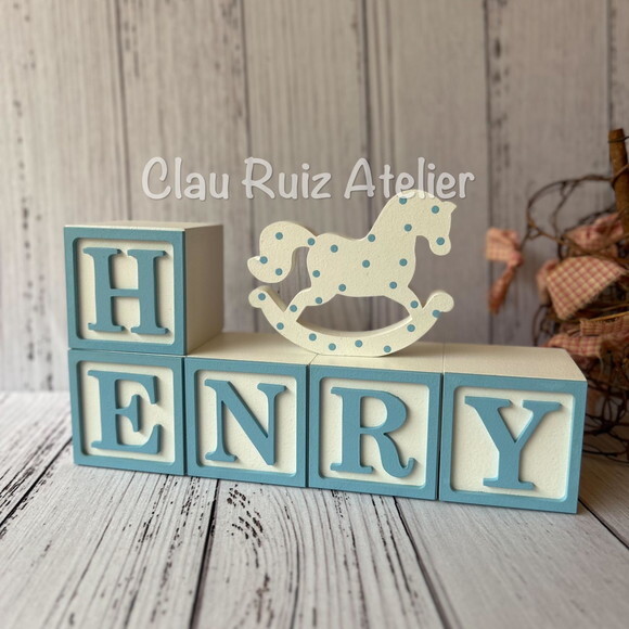 Decoração Bebê - Cubos 6x6cm + Cavalinho de Balaço