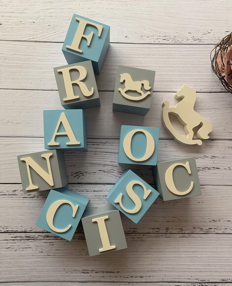 Decoração Bebê - Cubos 6x6cm + Cavalinho de Balaço