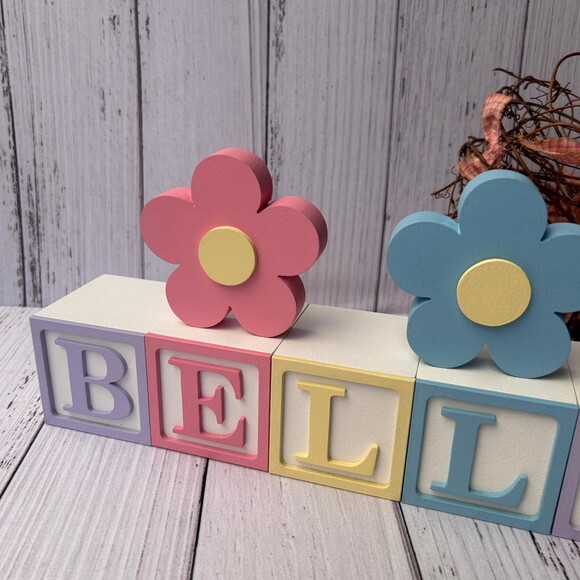 Decoração Bebê - Cubos 6x6cm Candy Ts + Dupla de Flor