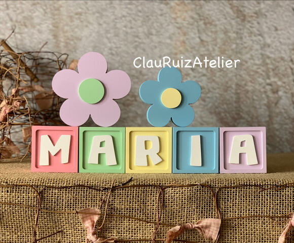 Decoração Bebê - Cubos 6x6cm Candy Ts + Dupla de Flor