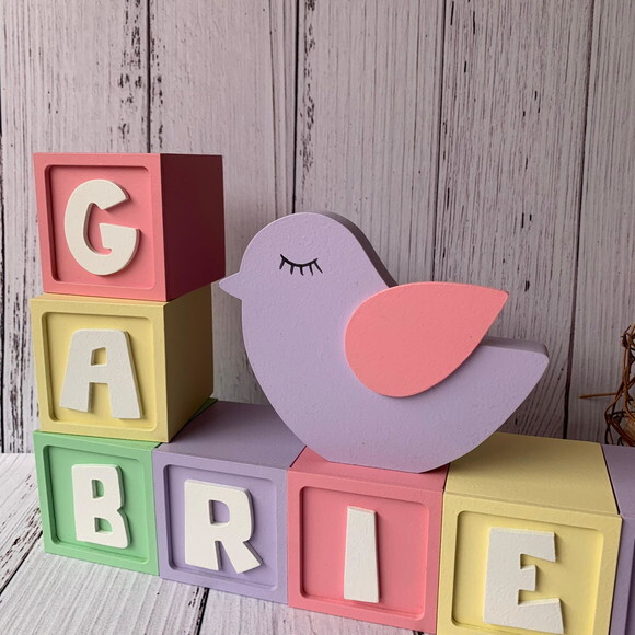 Decoração Bebê - Cubos 6x6cm Candy Ts + Dupla de Passarinho