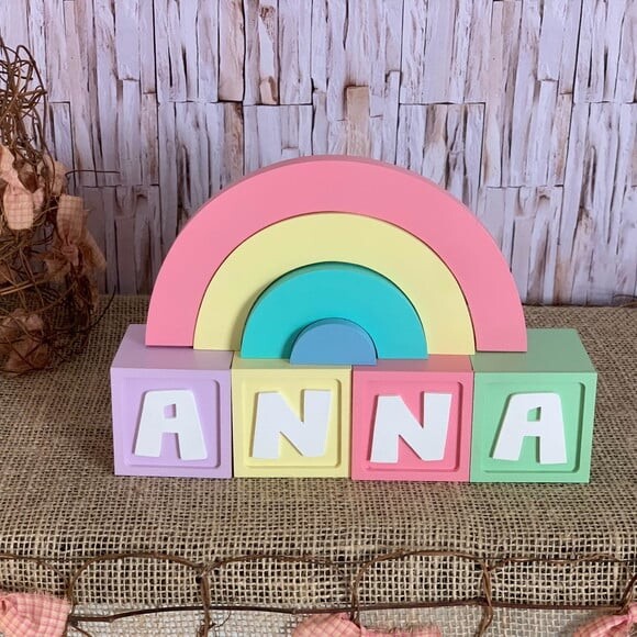 Decoração Bebê Candy Colors - Cubos 6x6cm Ts + Arco Íris.
