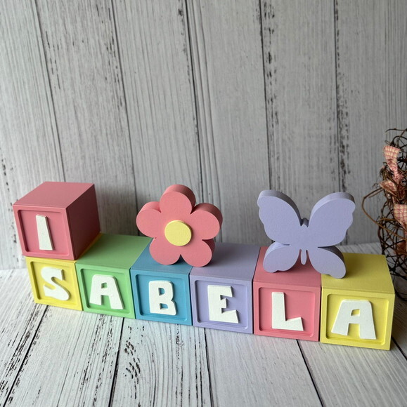 Decoração Bebê Cubos 6x6cm Candy Ts +borboleta e Passarinho