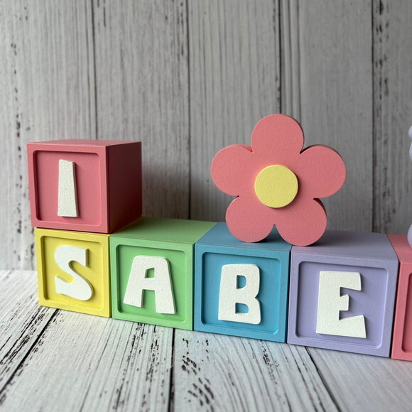 Decoração Bebê Cubos 6x6cm Candy Ts +borboleta e Passarinho