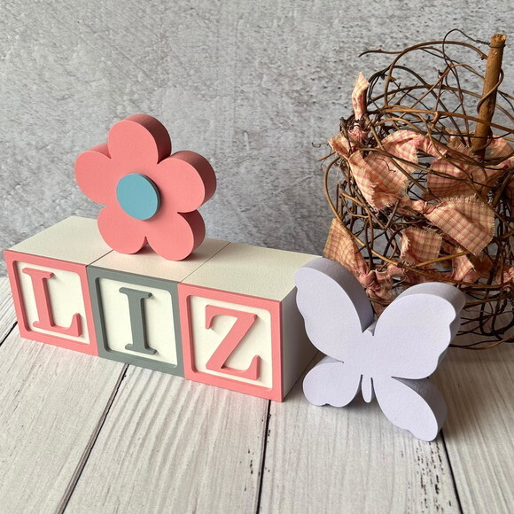 Jardim Decoração Bebê Cubos 6x6cm Candyts + Flor e Borboleta