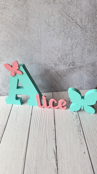 Jardim Encantado - Nomes Personalizados + Borboleta