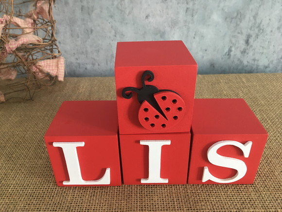 Joaninha Cubos 6x6cm Decoração Bebê