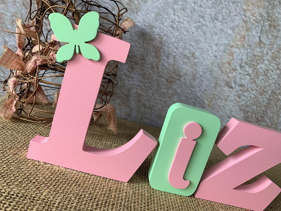 Letras de mdf -nomes Blocos Borboleta