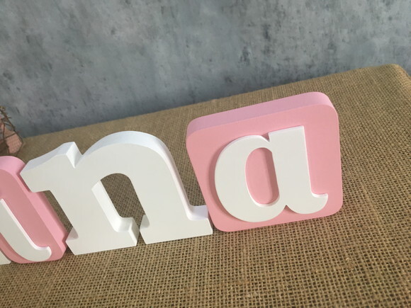Letras de mdf -nomes Blocos Borboleta
