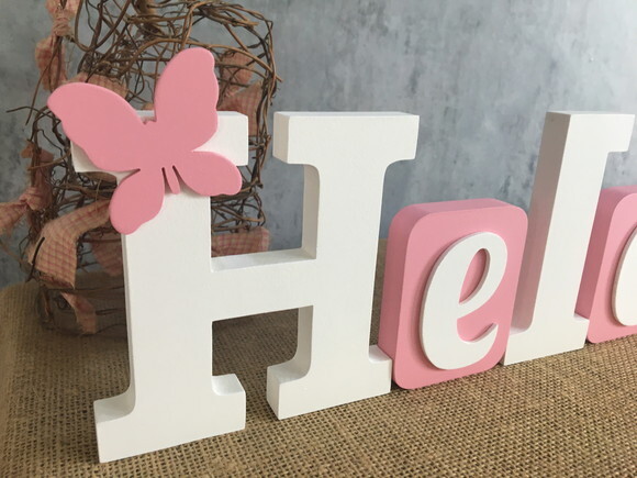 Letras de MDF em Bloco Com Borboleta