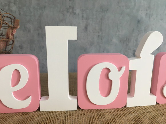 Letras de MDF em Bloco Com Borboleta