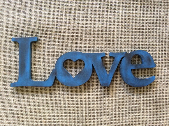 Letras de Parede Rústicas LOVE