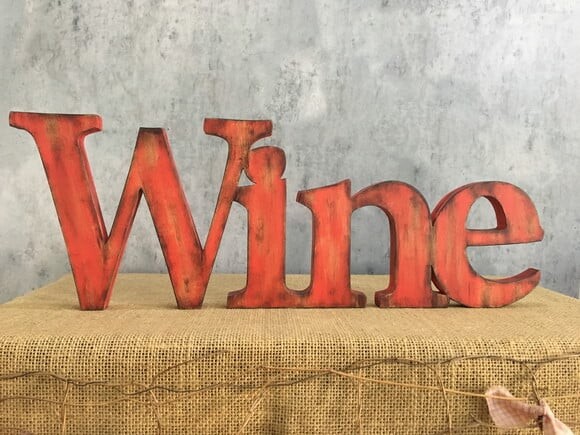 Letras de Parede Rústicas WINE