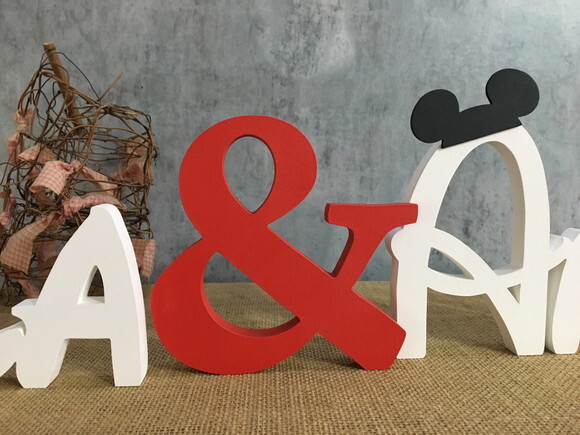Letras Decorativas Disney CASAL
