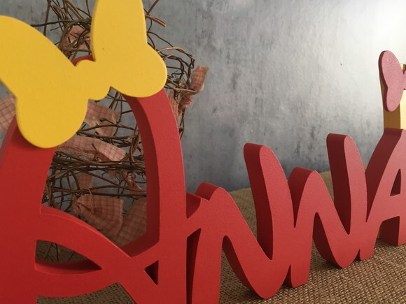 MINNIE - Letras Disney