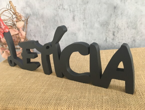 MINNIE - Letras Disney