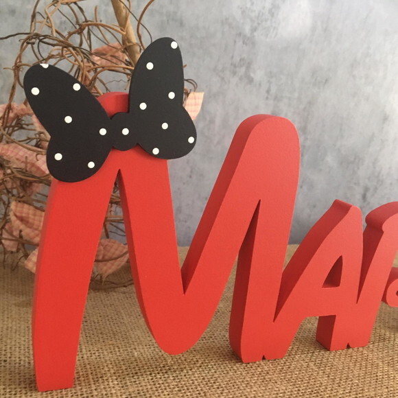 MINNIE - Letras Disney