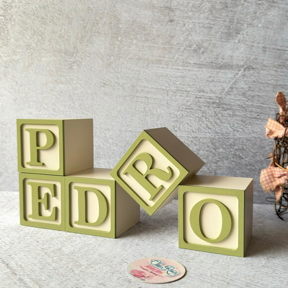 Nome com Moldura Cubos 6x6 Decoração Bebê e Criança