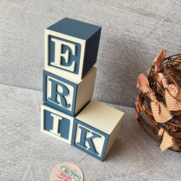 Nome com Moldura Cubos 6x6 Decoração Bebê e Criança