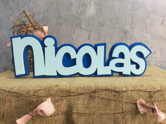 Nomes em mdf - Sobreposição